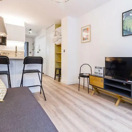 Calme Rénové Jardin Des Plantes Busca